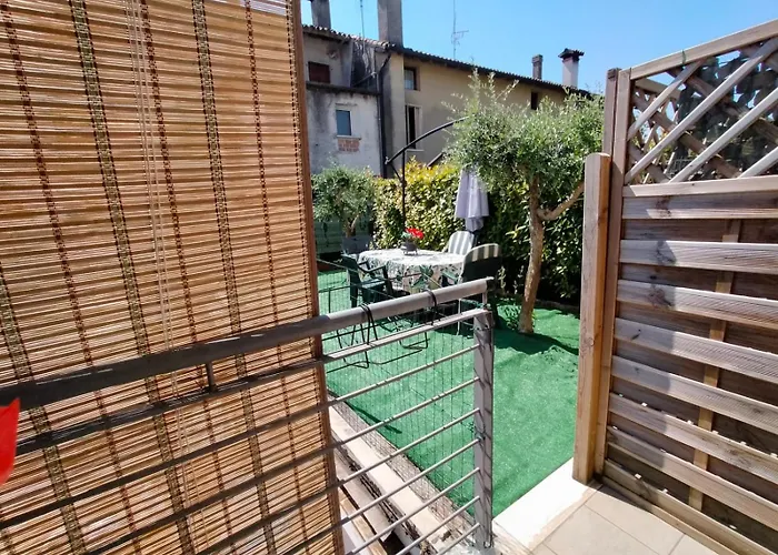 Mini Con Giardino 3*